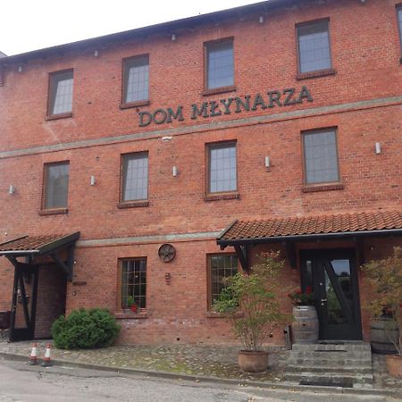 Dom Mlynarza Hotel Zukczyn Kültér fotó
